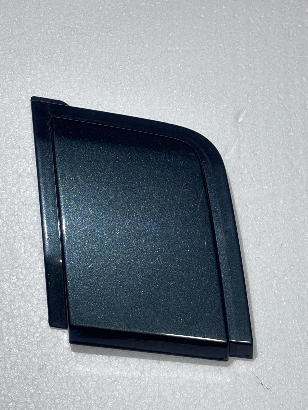 Abdeckung Verdeckklappe rechts vorn (klein) VW New Beetle Cabrio 1Y0871994 – original, gebraucht, lackiert LB6X Alaska Grün Metallic
